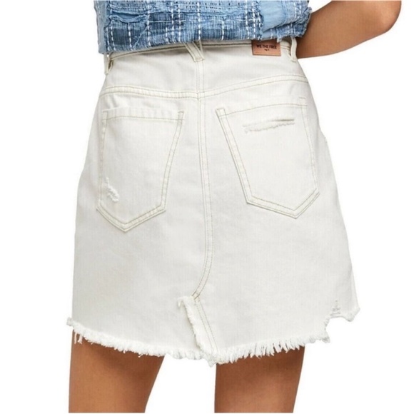 Free People We The Free White Distressed Denim
Button Fly Mini Skirt NWT. - Picture 2 of 14